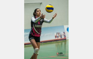 Le portrait volley de .... Clémence Vieira